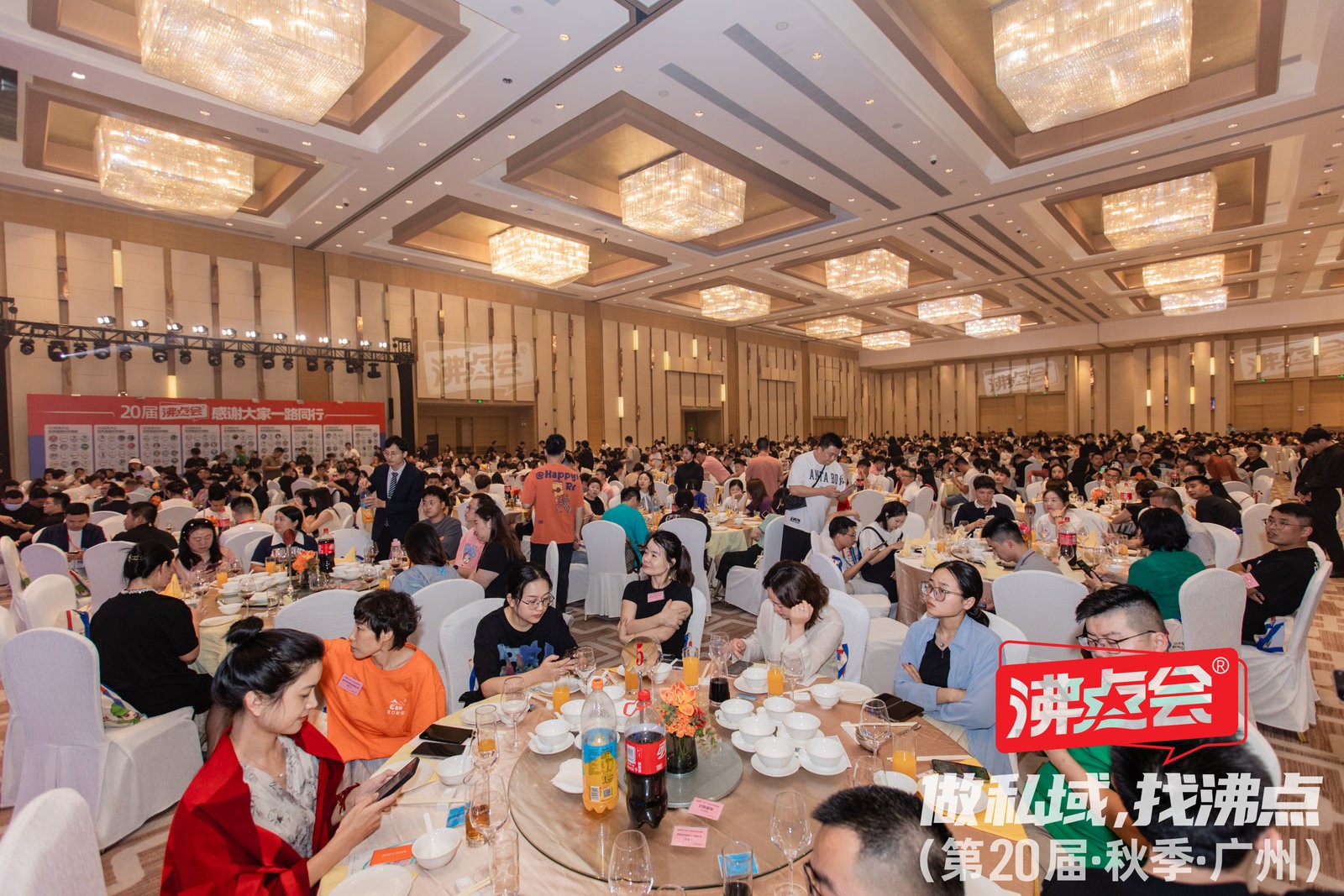 1057647022.jpg 1057647022.jpg